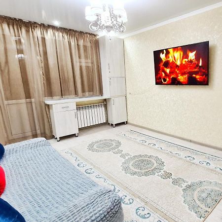 Абсолютно Новая Квартира Класса Люкс Taraz Buitenkant foto